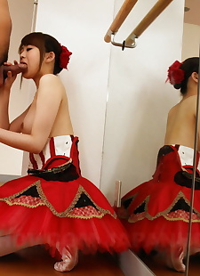japanese sex pics Beautiful Japanese dancer Ririka, nipples  skirt