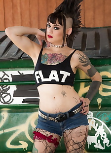  sex pics Mohawked punk girl Amelia Dire drops, petite , fetish 